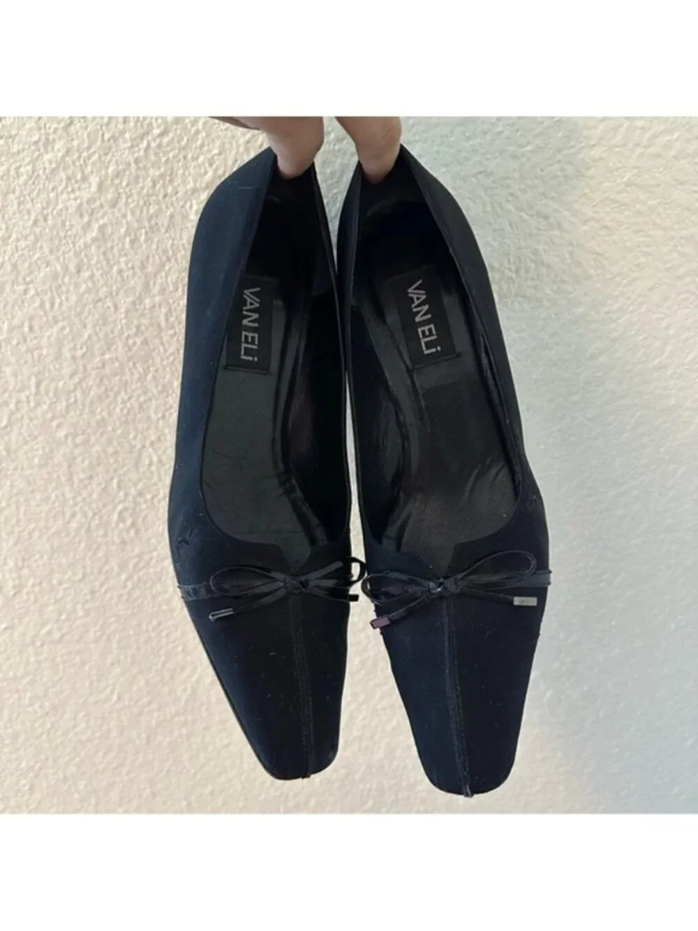 VANELI Vintage Black Bow Detail Women’s Kitten Heel Pumps - Picture 8 of 11